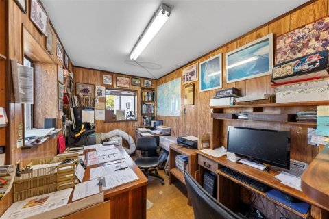 Купить коммерческую недвижимость в Сент-Питерсберг, Флорида 141.95м2, № 2217558 - фото 20