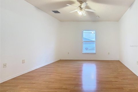 Villa ou maison à vendre à Kissimmee, Floride: 3 chambres, 123.1 m2 № 1400801 - photo 25