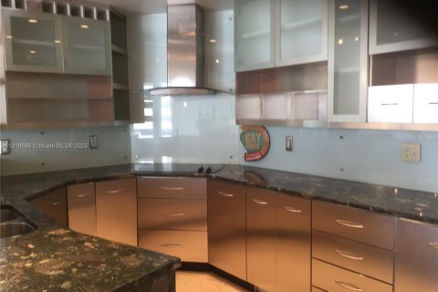 Copropriété à louer à Miami, Floride: 1 chambre, 73.11 m2 № 1974782 - photo 9