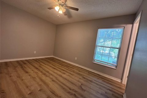 Casa en venta en Apopka, Florida, 3 dormitorios, 92.9 m2 № 1885722 - foto 20