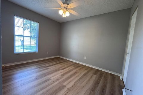 Casa en venta en Apopka, Florida, 3 dormitorios, 92.9 m2 № 1885722 - foto 17