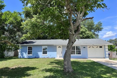 Casa en venta en Apopka, Florida, 3 dormitorios, 92.9 m2 № 1885722 - foto 1