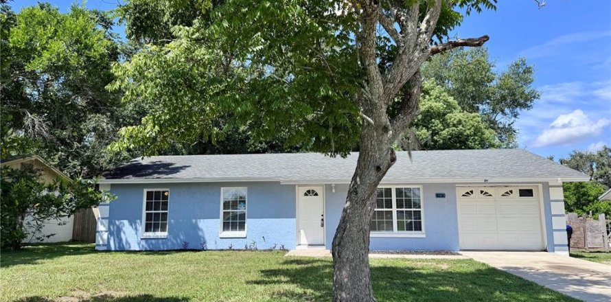 Casa en Apopka, Florida 3 dormitorios, 92.9 m2 № 1885722