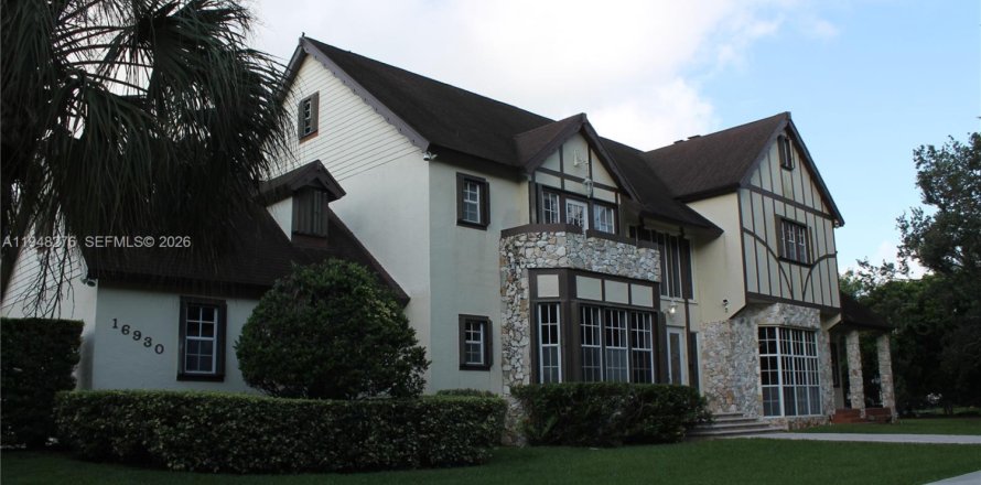 Villa ou maison à Homestead, Floride 4 chambres, 372.91 m2 № 2004229