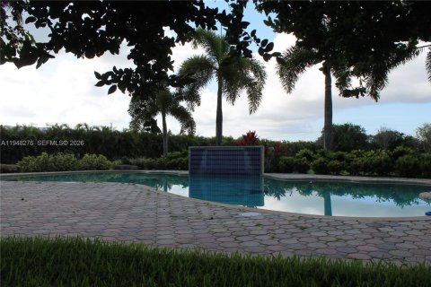 Villa ou maison à vendre à Homestead, Floride: 4 chambres, 372.91 m2 № 2004229 - photo 5