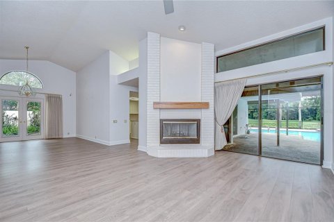 House in Tampa, Florida 4 bedrooms, 261.52 sq.m. № 1838775 - photo 7