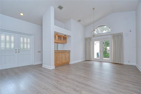 House in Tampa, Florida 4 bedrooms, 261.52 sq.m. № 1838775 - photo 4