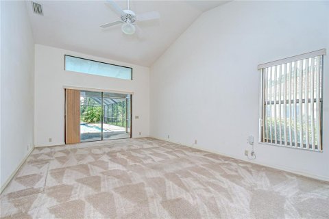 House in Tampa, Florida 4 bedrooms, 261.52 sq.m. № 1838775 - photo 18