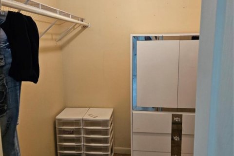 Купить кондоминиум в Пемброк-Пайнс, Флорида 2 спальни, 108.32м2, № 2084606 - фото 6