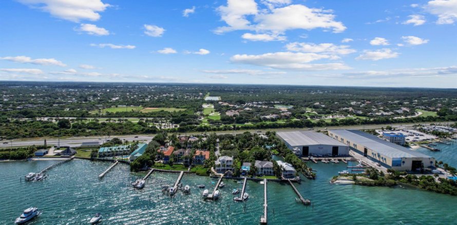 Casa en Tequesta, Florida 6 dormitorios, 503.81 m2 № 1186489