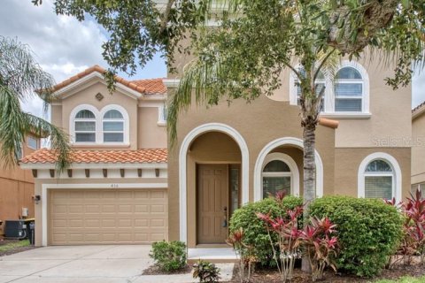 House in Davenport, Florida 6 bedrooms, 332.5 sq.m. № 1369610 - photo 4
