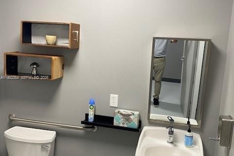 Immobilier commercial à vendre à Dania Beach, Floride № 2045182 - photo 16