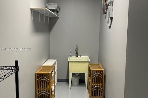 Immobilier commercial à vendre à Dania Beach, Floride № 2045182 - photo 15