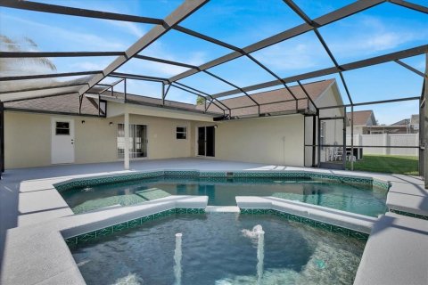 Villa ou maison à louer à Davenport, Floride: 4 chambres, 183.11 m2 № 2167260 - photo 22