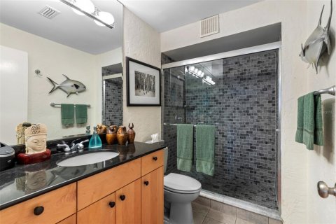 House in Palmetto, Florida 4 bedrooms, 256.41 sq.m. № 2215974 - photo 9