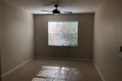 Casa en alquiler en Tampa, Florida, 4 dormitorios, 227.98 m2 № 1876995 - foto 5