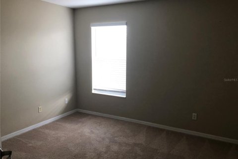 Casa en alquiler en Tampa, Florida, 4 dormitorios, 227.98 m2 № 1876995 - foto 13