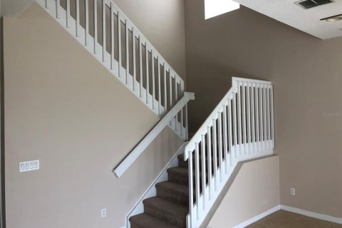 Casa en alquiler en Tampa, Florida, 4 dormitorios, 227.98 m2 № 1876995 - foto 7