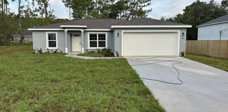House in Dunnellon, Florida 3 bedrooms, 130.53 sq.m. № 1876411