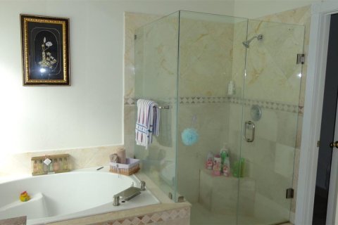 House in Davenport, Florida 3 bedrooms, 173.82 sq.m. № 1900167 - photo 15