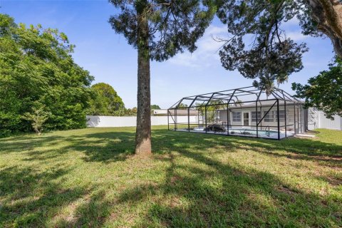 House in Palm Coast, Florida 4 bedrooms, 142.14 sq.m. № 1907445 - photo 22