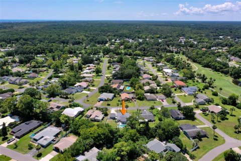 House in Palm Coast, Florida 4 bedrooms, 142.14 sq.m. № 1907445 - photo 26