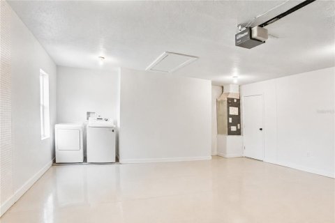 Villa ou maison à vendre à North Port, Floride: 3 chambres, 116.31 m2 № 2322344 - photo 29