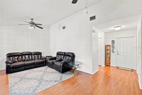 Villa ou maison à vendre à North Port, Floride: 3 chambres, 116.31 m2 № 2322344 - photo 9