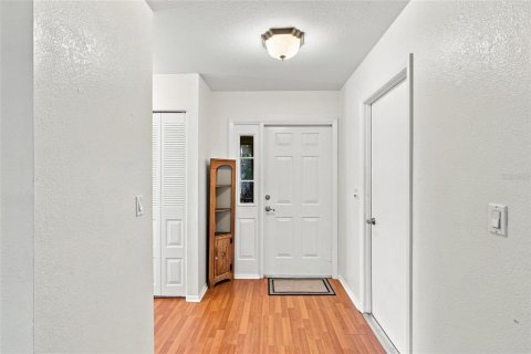 Villa ou maison à vendre à North Port, Floride: 3 chambres, 116.31 m2 № 2322344 - photo 5