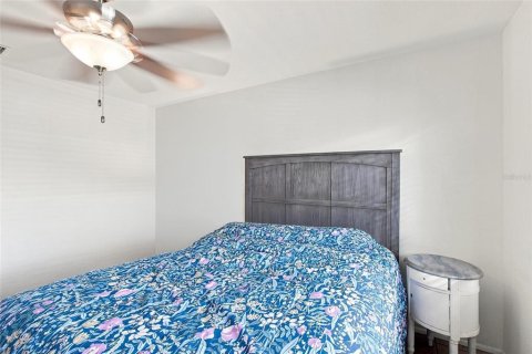 Villa ou maison à vendre à North Port, Floride: 3 chambres, 116.31 m2 № 2322344 - photo 20