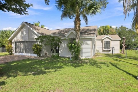Villa ou maison à vendre à North Port, Floride: 3 chambres, 116.31 m2 № 2322344 - photo 3