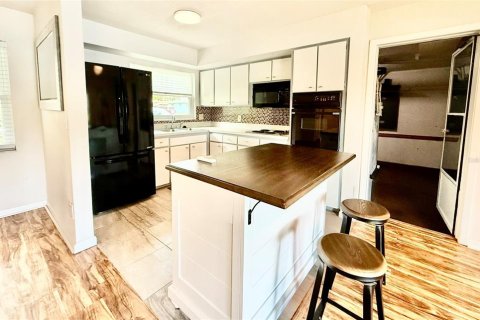 Villa ou maison à louer à Dunedin, Floride: 2 chambres, 97.73 m2 № 1876673 - photo 6
