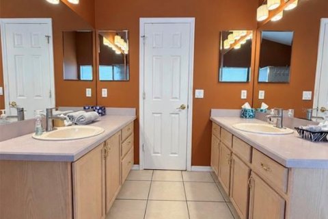 Villa ou maison à vendre à Kissimmee, Floride: 4 chambres, 163.51 m2 № 2399030 - photo 15