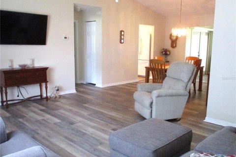 House in Dunnellon, Florida 2 bedrooms, 155.33 sq.m. № 1789016 - photo 3