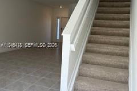 Adosado en venta en Florida City, Florida, 3 dormitorios, 127.83 m2 № 2001825 - foto 10