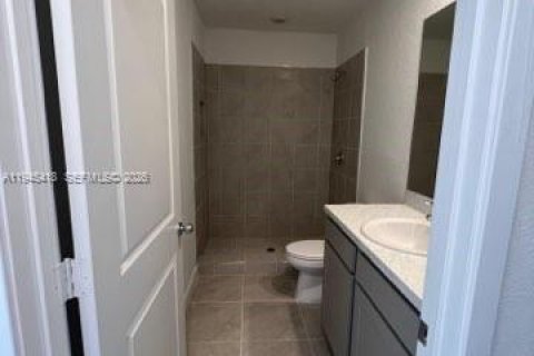 Adosado en venta en Florida City, Florida, 3 dormitorios, 127.83 m2 № 2001825 - foto 8