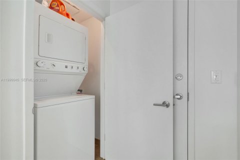 Купить кондоминиум в Майами-Бич, Флорида 1 спальня, 61.97м2, № 2058675 - фото 8