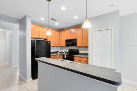 Touwnhouse à louer à Kissimmee, Floride: 3 chambres, 160.26 m2 № 2109438 - photo 2