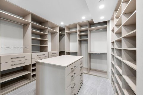 Condominio en venta en Miami Beach, Florida, 3 dormitorios, 221.85 m2 № 2424444 - foto 29