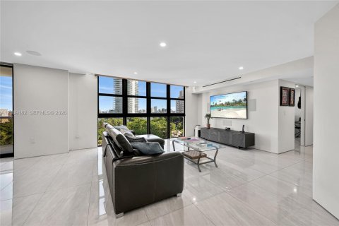 Condominio en venta en Miami Beach, Florida, 3 dormitorios, 221.85 m2 № 2424444 - foto 10