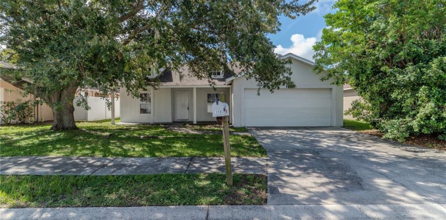 Casa en Auburndale, Florida 3 dormitorios, 137.31 m2 № 1904058