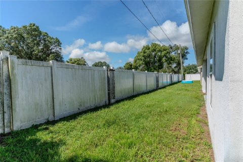 Casa en venta en Auburndale, Florida, 3 dormitorios, 137.31 m2 № 1904058 - foto 24