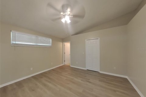 Casa en alquiler en Valrico, Florida, 3 dormitorios, 138.8 m2 № 1884413 - foto 7