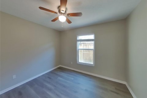 Casa en alquiler en Valrico, Florida, 3 dormitorios, 138.8 m2 № 1884413 - foto 9