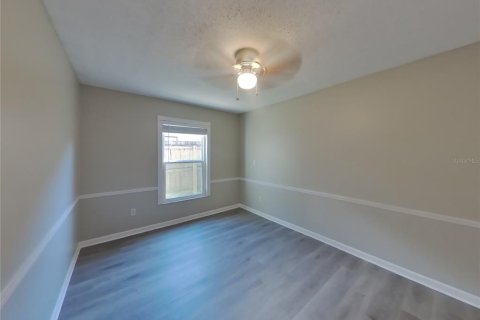 Casa en alquiler en Valrico, Florida, 3 dormitorios, 138.8 m2 № 1884413 - foto 10