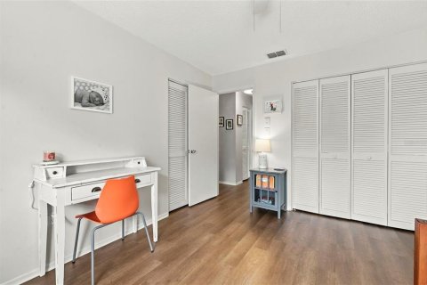 Villa ou maison à vendre à New Port Richey, Floride: 2 chambres, 117.8 m2 № 2394183 - photo 25