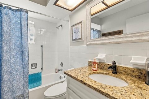 Villa ou maison à vendre à New Port Richey, Floride: 2 chambres, 117.8 m2 № 2394183 - photo 29