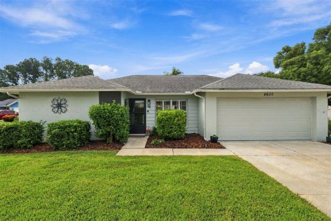 Villa ou maison à New Port Richey, Floride 2 chambres, 117.8 m2 № 2394183