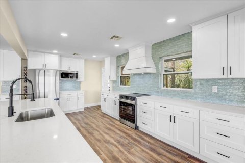 Villa ou maison à vendre à Bradenton, Floride: 3 chambres, 238.29 m2 № 2129260 - photo 19