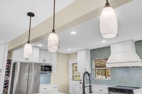 Villa ou maison à vendre à Bradenton, Floride: 3 chambres, 238.29 m2 № 2129260 - photo 17